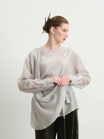 Серая блуза с отлетной деталью Sabi