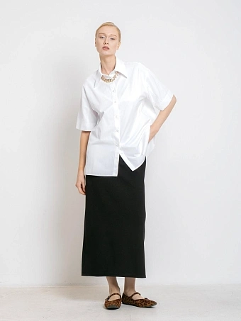 Черная юбка из трикотажа