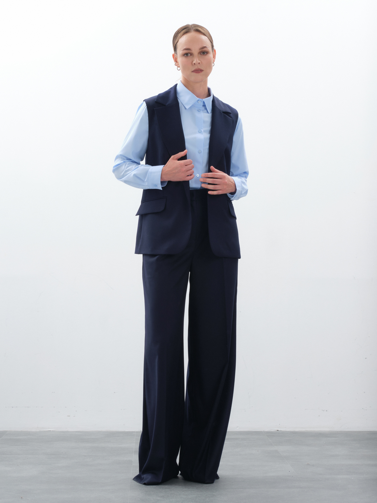 Широкие базовые синие брюки