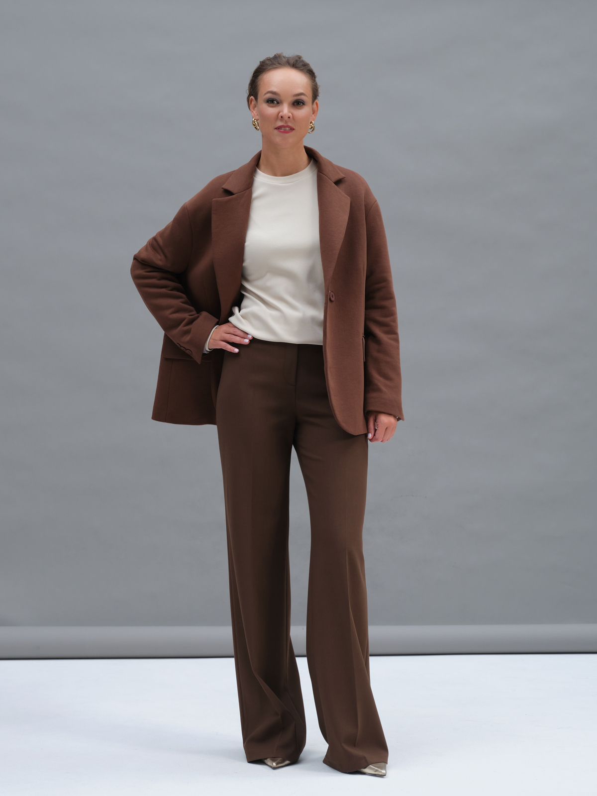 Шоколадный жакет из футера