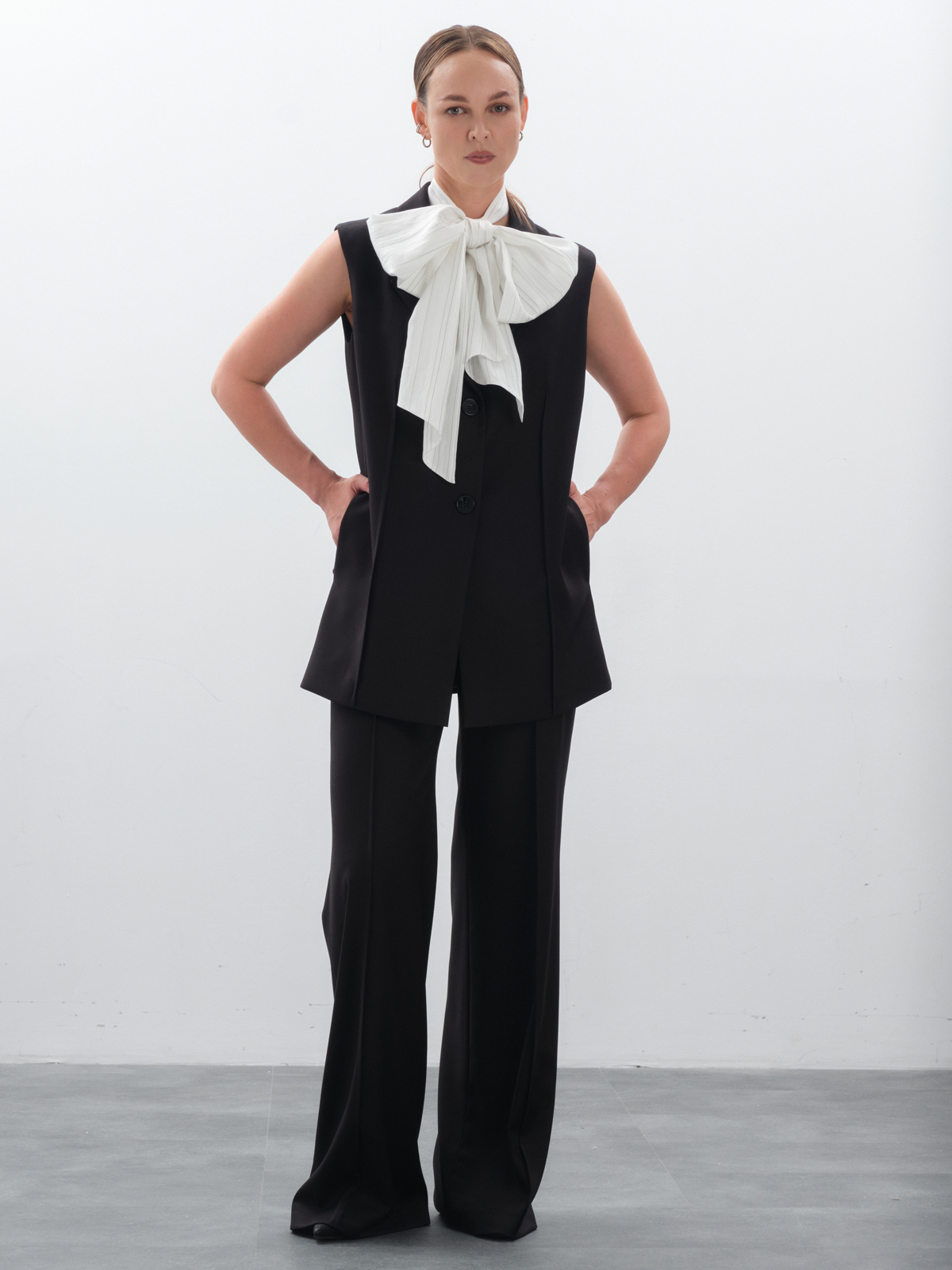 Галстук-бант в полоску white lane