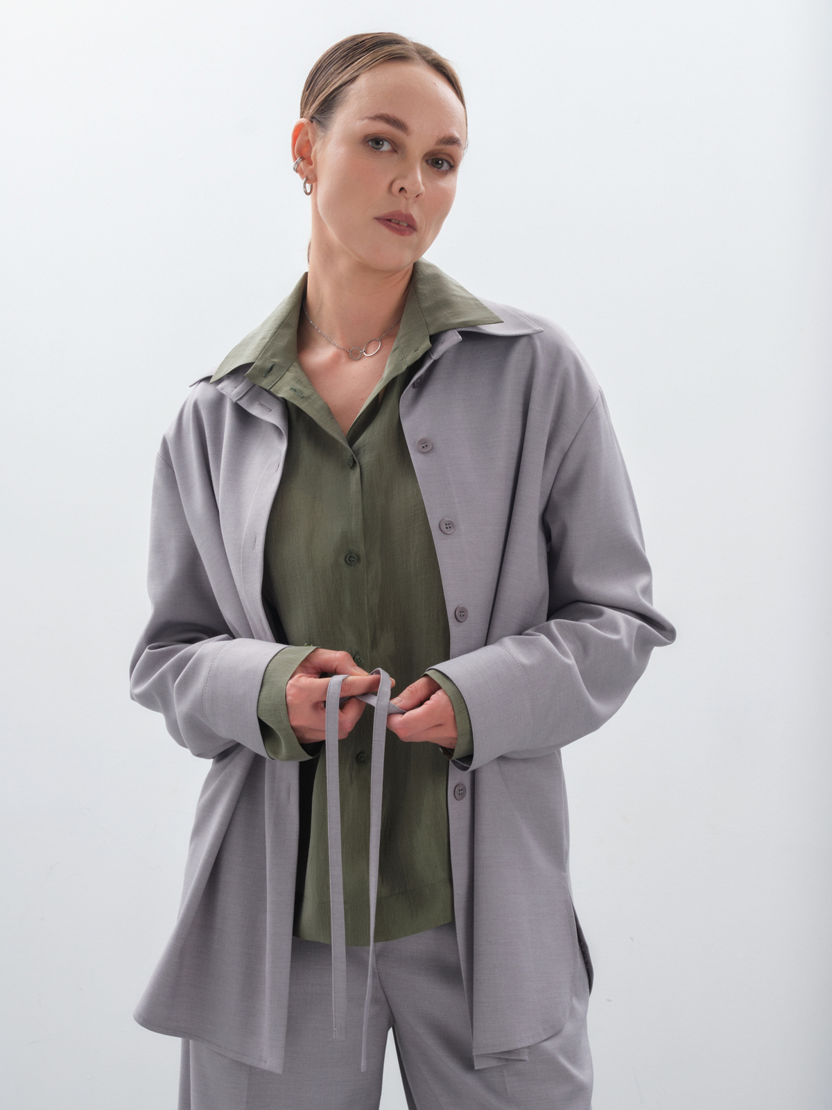 Серая рубашка на кулиске hedonist