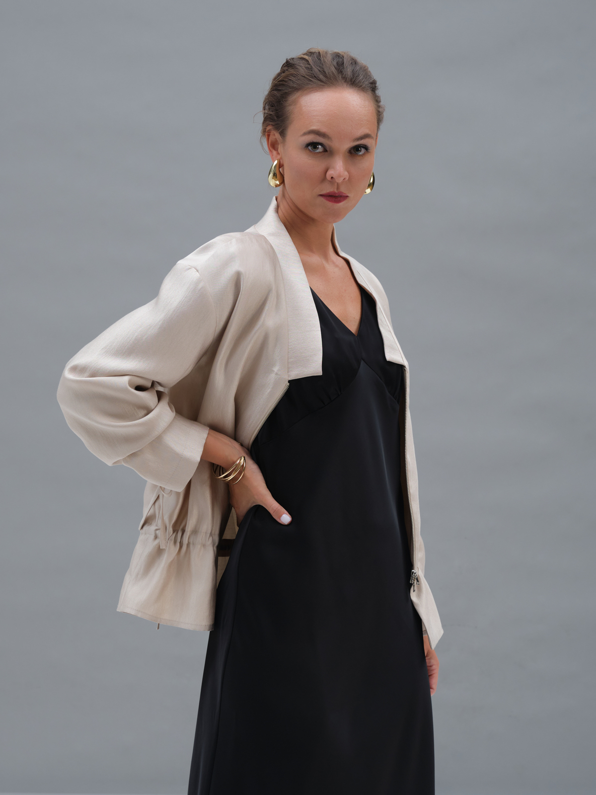 Золотой бомбер на кулиске Eos