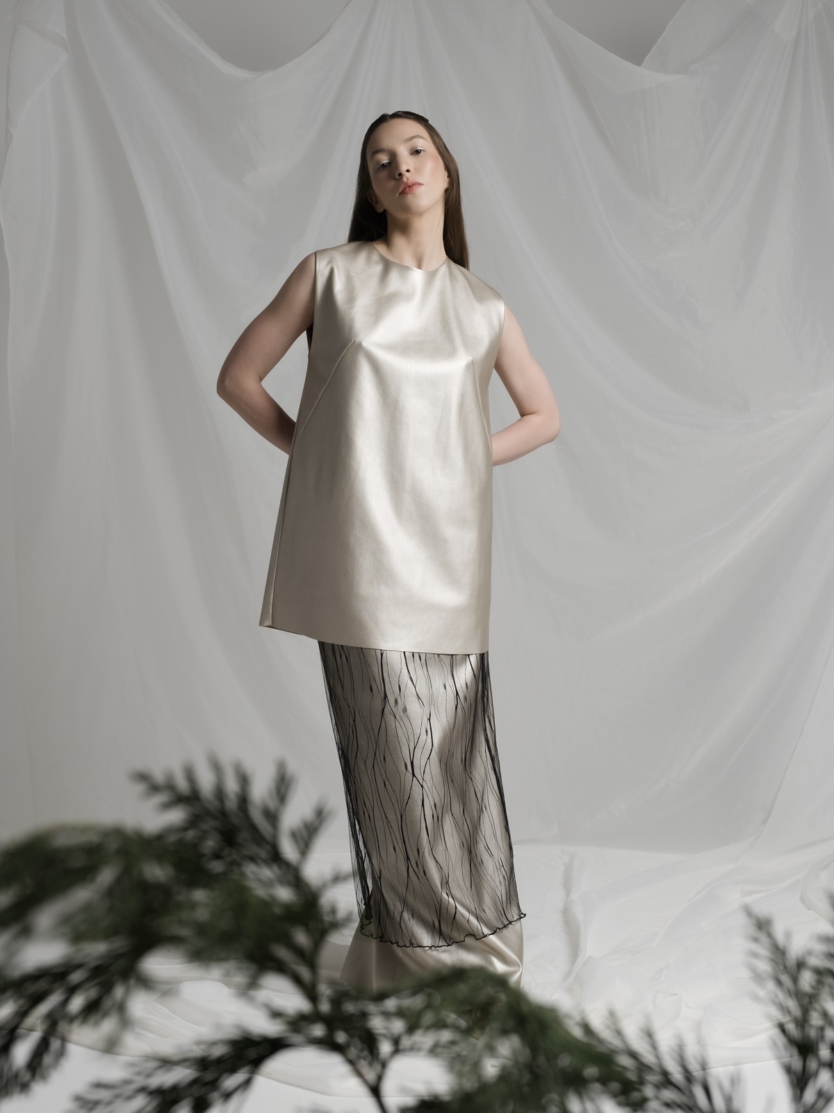 Золотая юбка из экокожи