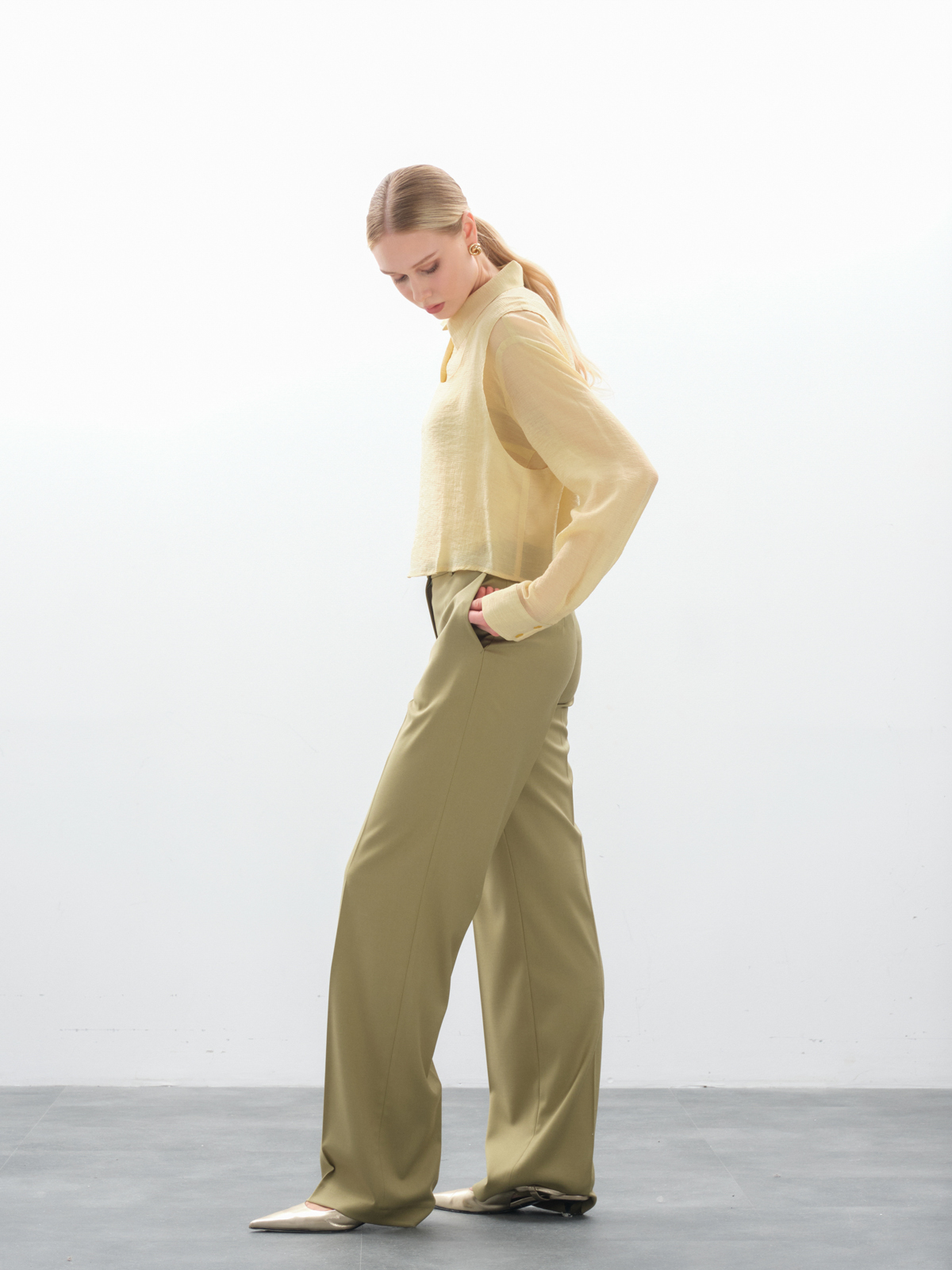 женские брюки, брюки палаццо, купить женские брюки, брюки женские классические, брюки прямые женские
офисные брюки женские, брюки трубы женские, зеленые брюки женские, костюмные брюки женские, оливковые брюки женские, деловые женские брюки, купить брюки классические оливковые, брюки цвета хаки женские, с чем носить зеленые брюки, штаны зеленые в офис, фисташковые брюки, брюки палаццо, купить прямые брюки женские оливковые, брюки прямые с высокой талией, брюки из костюмной ткани, фисташковые брюки, штаны прямые женские классика