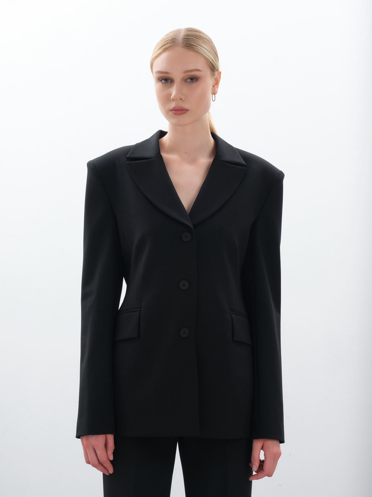 Черный силуэтный жакет black swan