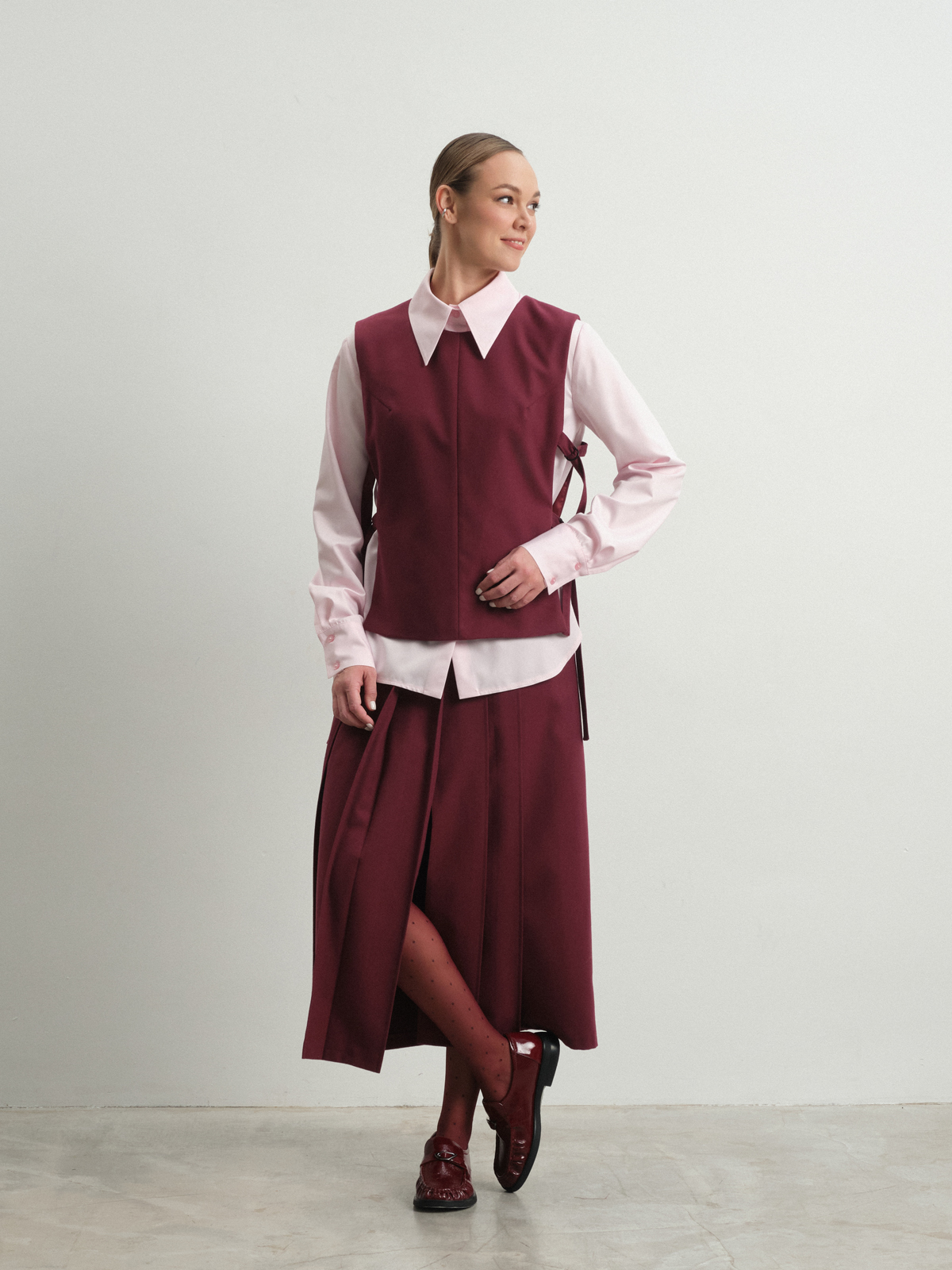 Бордовая юбка в складку Tulip