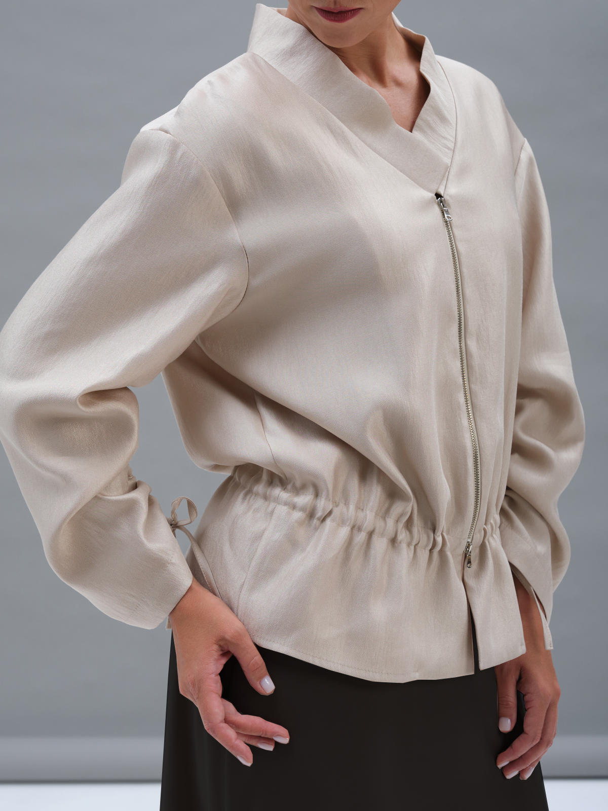 Золотой бомбер на кулиске Eos