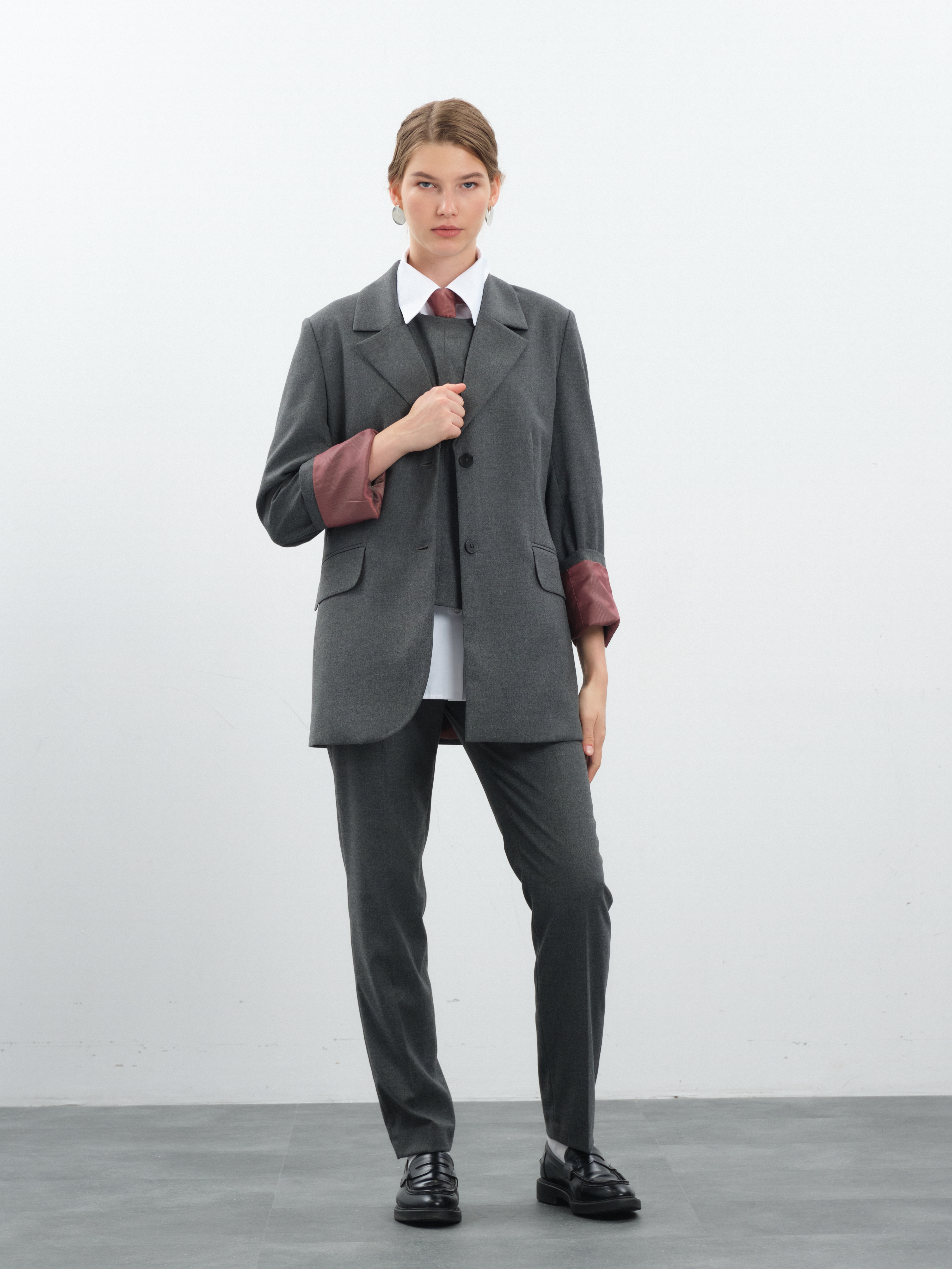 Жакет с асимметричным бортом