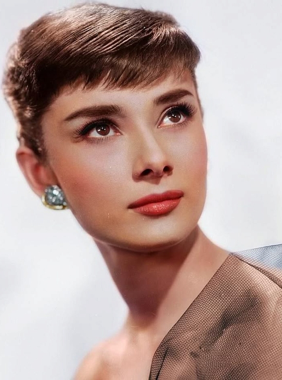 Типаж внешности Гамин