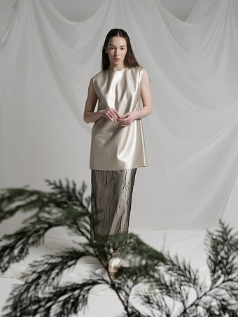 Золотой топ из экокожи